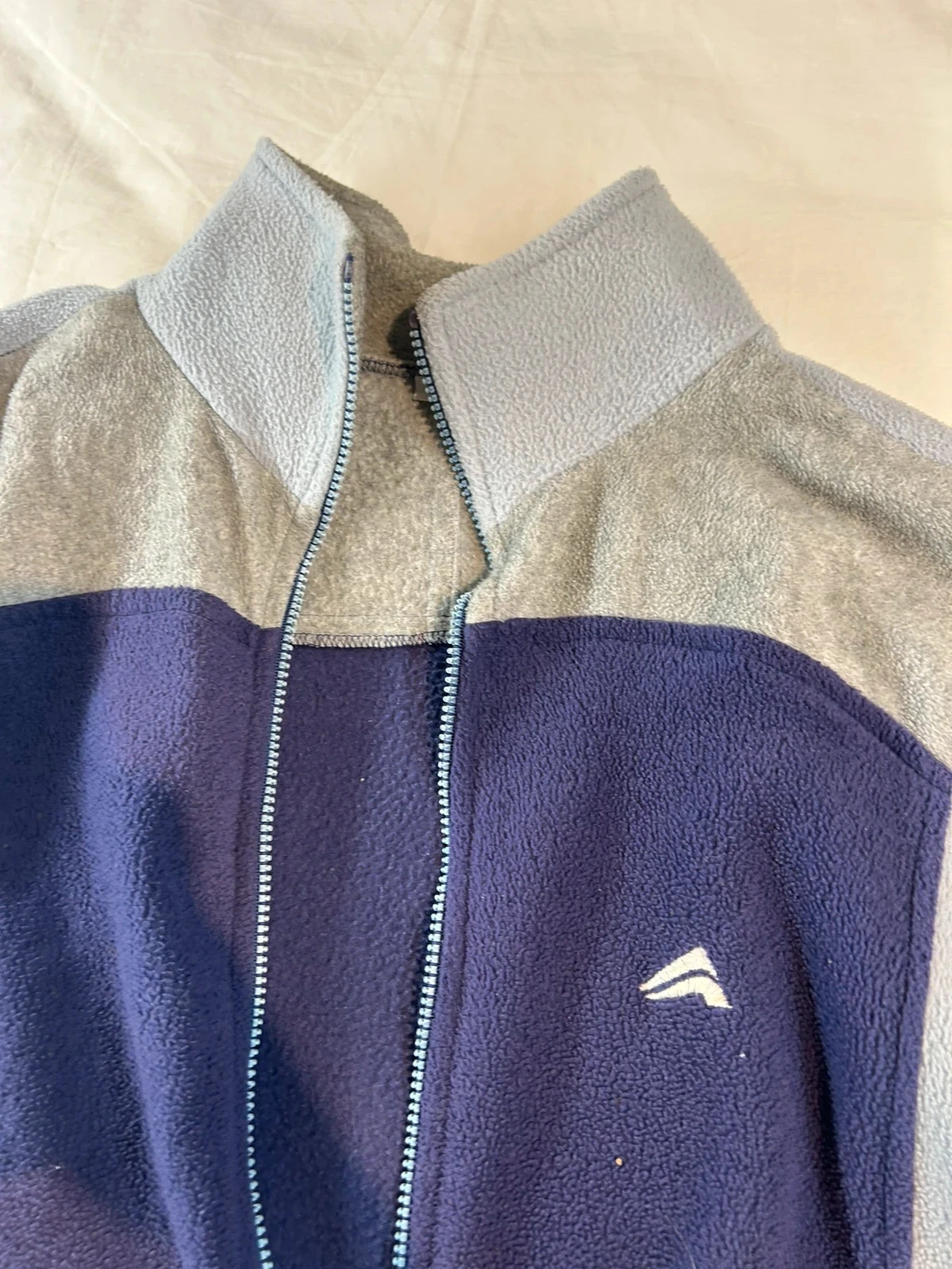 Zipped sweater violet gray fleece jacket size ckl size 3 / m – photo 8